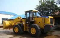 Фронтальный погрузчик SEM 669C